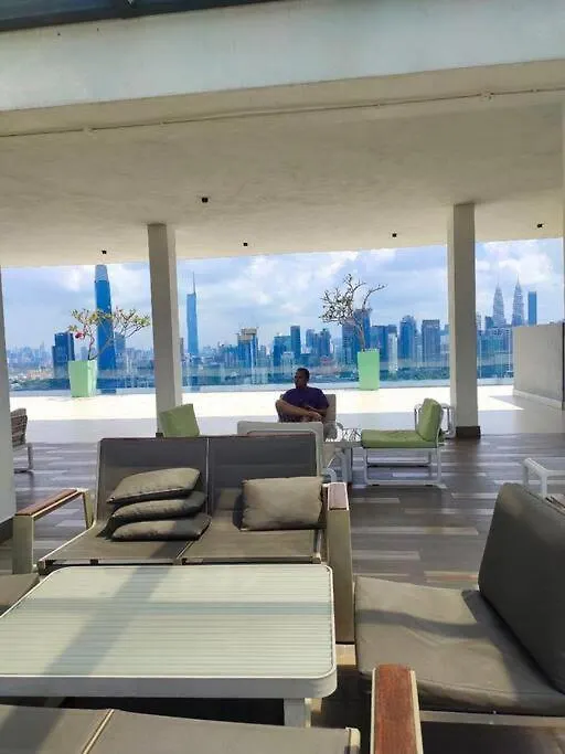 Elisa Sentrio Pandan Suites Kuala Lumpur
